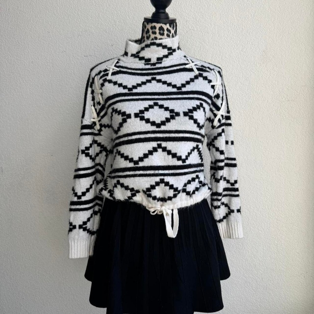 No Boundaries black and white sweater with tie waist